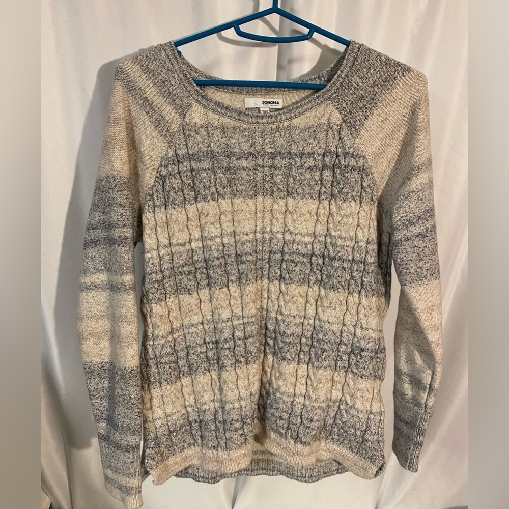 Sweater - Picture 2 of 3